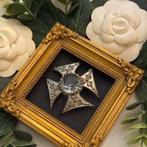 Silver Maltese Cross Brooch With Large Crystal Center